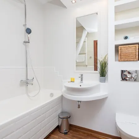 Mokotow Premium With Terrace By Bookinghost * ワルシャワ